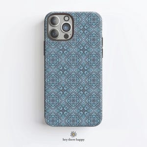 Blue Geometric Phone Case: Artsy Watercolor Design