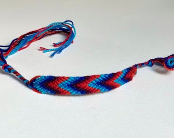 Red-Blue Gradient Friendship Bracelet