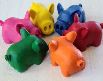 Pig Crayons - Recycled CRAYONS - Beeswax Crayons - Birthday Gift Kids - Holiday Gift - Pig Gift - Kids Toys - Stocking Stuffer - Farm Party