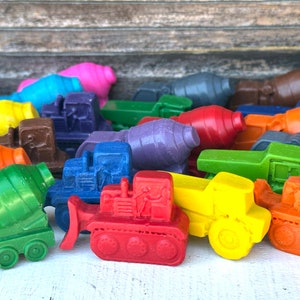 Construction Vehicle Crayons: Beeswax & Recycled Crayola, Set of 12