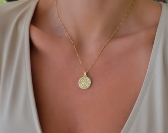 Gold Filled Coin Medallion Necklace. Non Tarnish Necklace. Dainty Minimalist Jewelry. Unique Gift for Mom. Cute Birthday Gift For Her