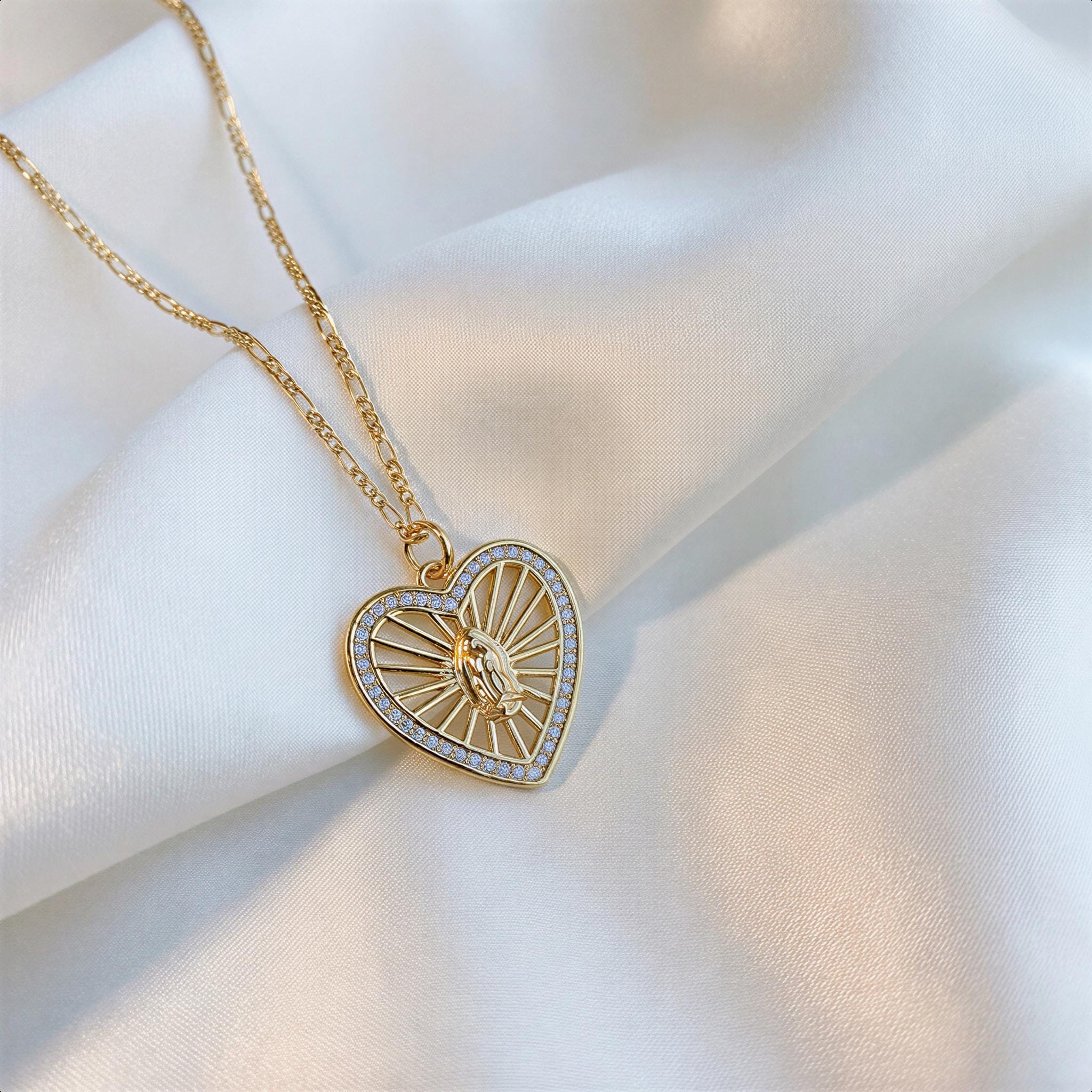Virgin Mary Heart Necklace Gold Filled, Sacred Heart Pendant, Catholic ...