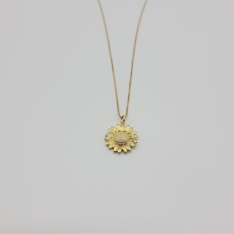 Sunflower Necklace. Gold Filled Daisy Necklace. Minimalist Sun Jewelry. Gold Flower Necklace. Unique Christmas Gift for Her. Gift for Mom image 4