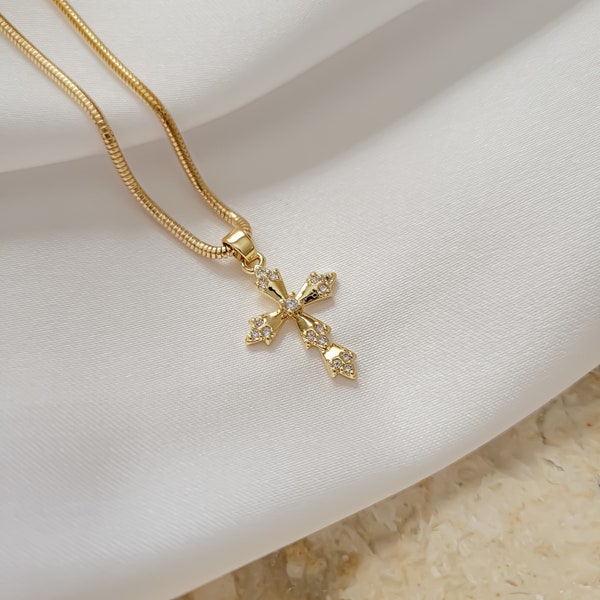 Gold Cross Necklace. Minimalist Protection Necklace. Dainty Gold Cross Pendant. Cristian Jewelry. Religious Jewelry for Women. Gift For Her
