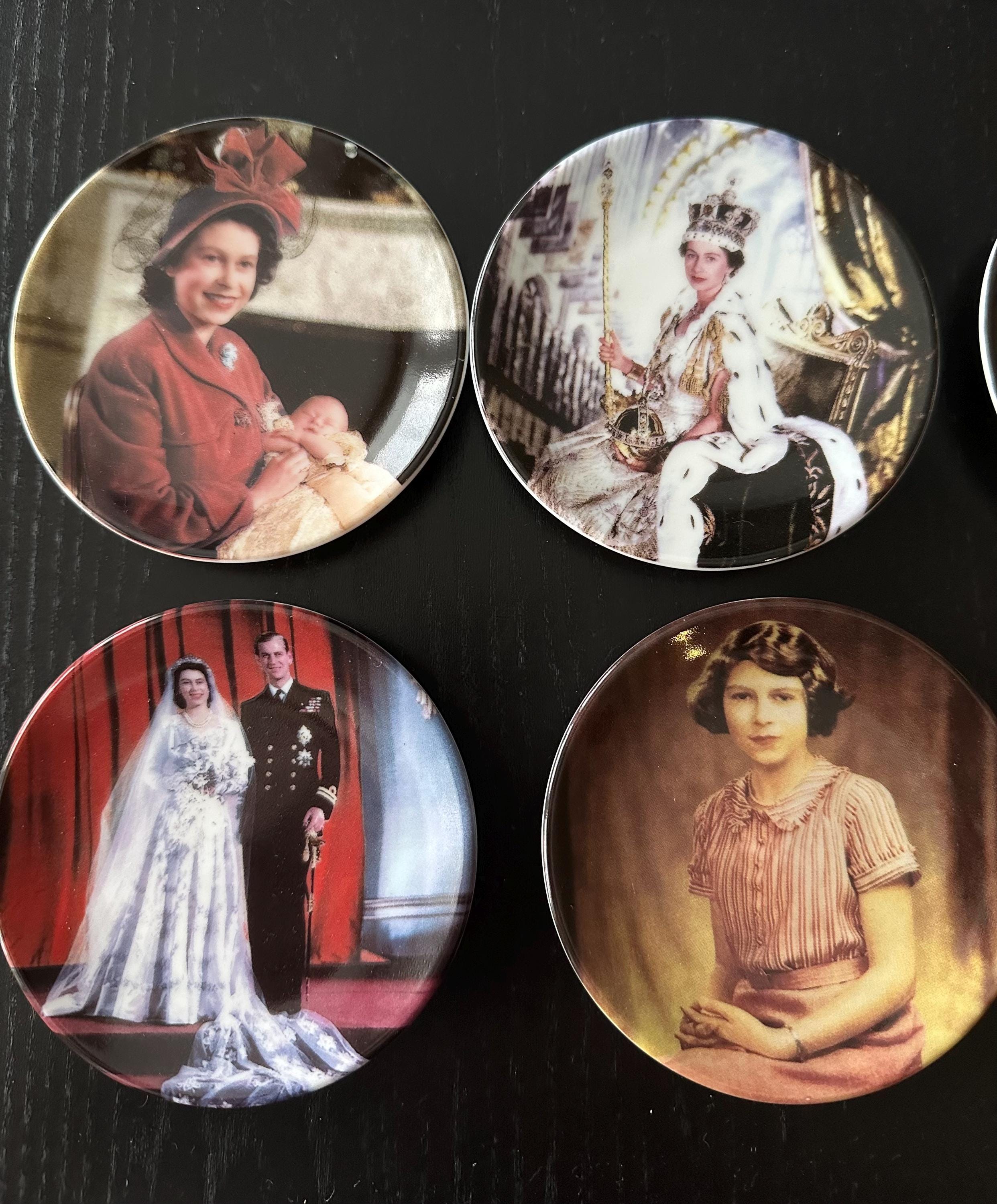 Royal Worcester Queen Elizabeth II Set of 6 Small Plates Golden