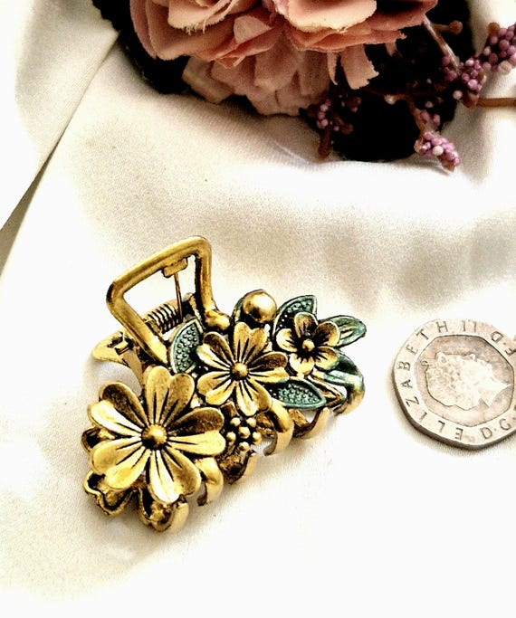 Antique Gold and Green Floral Hair Claw,minimalist Claw  display picture 1