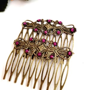 Vintageinspirerat hårkamset i brons, rosa brudhårsmycke med strass