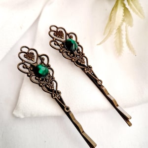 Set of 2 emerald crystal bronze hair clips,Victorian style,filigree,vintage inspired hair pin,bride,bridesmaid, sparkling,green rhinestones
