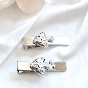 Set of 2 silver minimalist hair clip,alligator, crocodile, mushroom hair clips,handmade, minimal, silver side clip,Christmas gift ideas