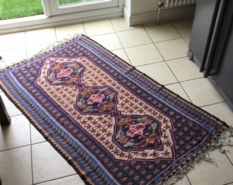 vernieuwen Peer Vervolg Oude tapijten - Etsy Nederland