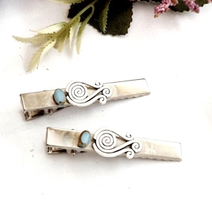 Set of 2 blue beaded silver swirl hair clip.Spiral,blue glass,handmade,Celtic alligator clip,crocodile hair clip,silver side clip,non slip