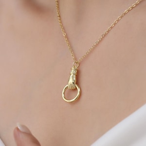 Gold Hand Halskette, viktorianische Hand Anhänger Halskette für Frauen, Hand Schmuck, alltägliche Halskette Geschenk für sie