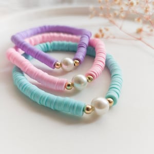 Heishi Bracelet With Pearl, White Pearl Bracelet image 1