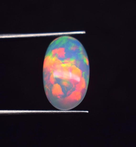 5.8 ct AAA++ 品質 ギャラクシー ファイア オパール カボション 宝石