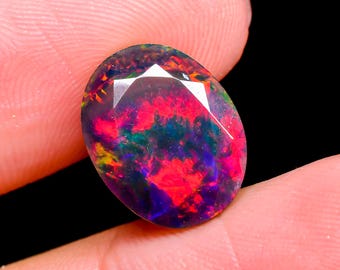 Natural Ethiopian Rare Opal Welo Fire Opal 3.5 Ct Oval Colourful Opal Loose Gemstone Opal for making jewelry 14x10x6 mm
