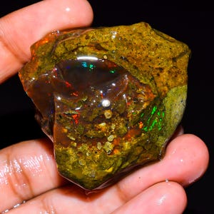 118 Ct, 100% Natural Ethiopian Opal Raw, 43x39x13 Opal Rough Stone, Crystal Opal Rough, Fire Opal Rough, Big Opal Raw For Jewelry Making