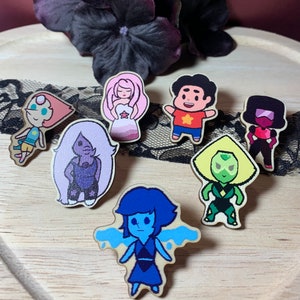 Wooden character pins Space Stones