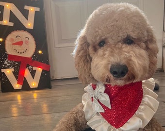 Christmas dog  bandanas• Holiday bandanas• Red bandanas • sparkling bandana • Red sparkly bandana