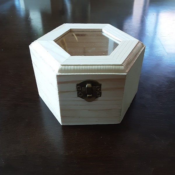 Octagon jewelry box