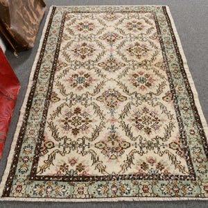 Vintage Turkish Rug, 4x6ft, Elegant Floral Design, Soft Pastel Colors, Traditional Handmade Carpet