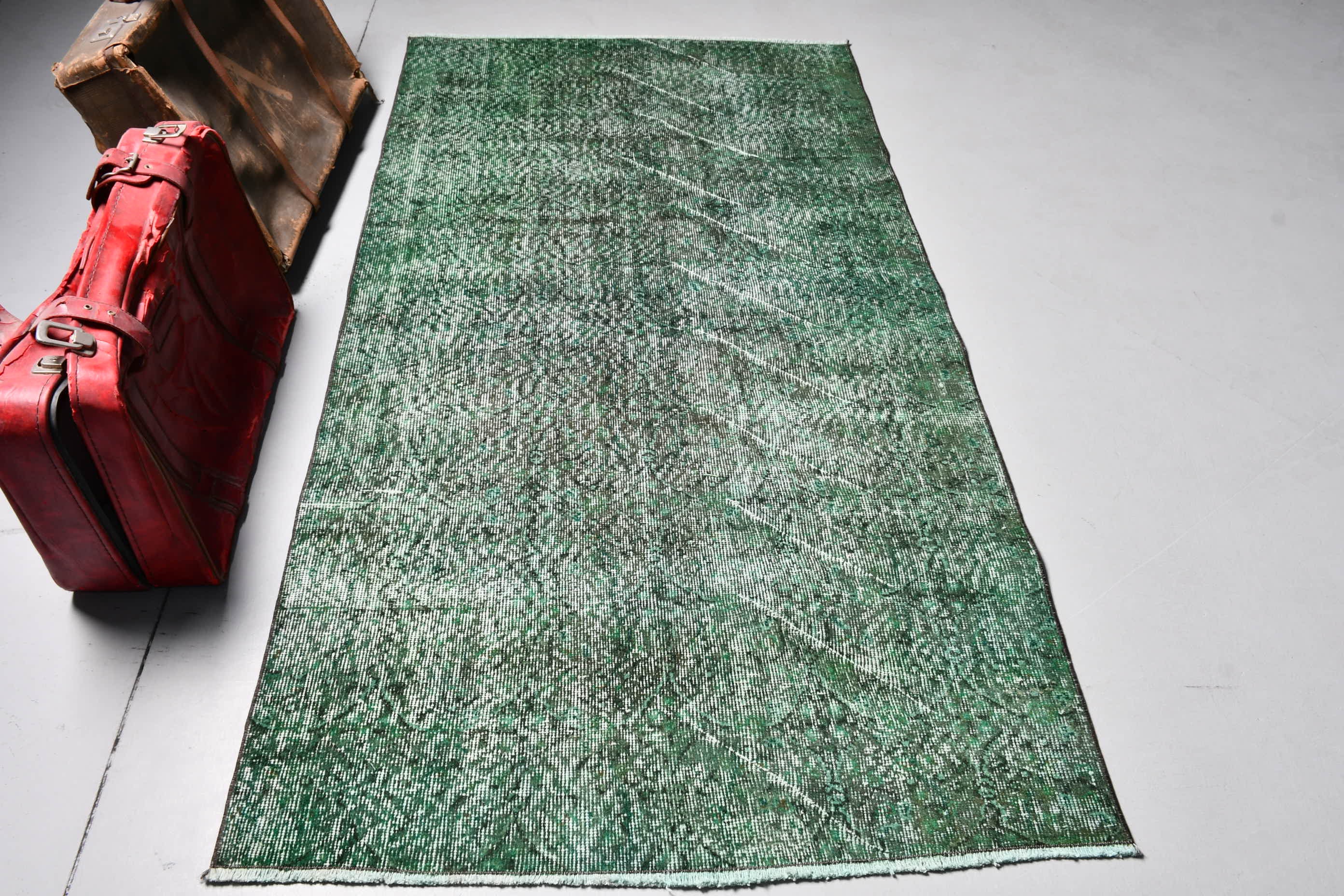 142×244 \"Green tea\" ViNTAGE TURKiSH RUG Turkish Rug, Vintage Rug, Area Rug, Antique Carpet, 45x84