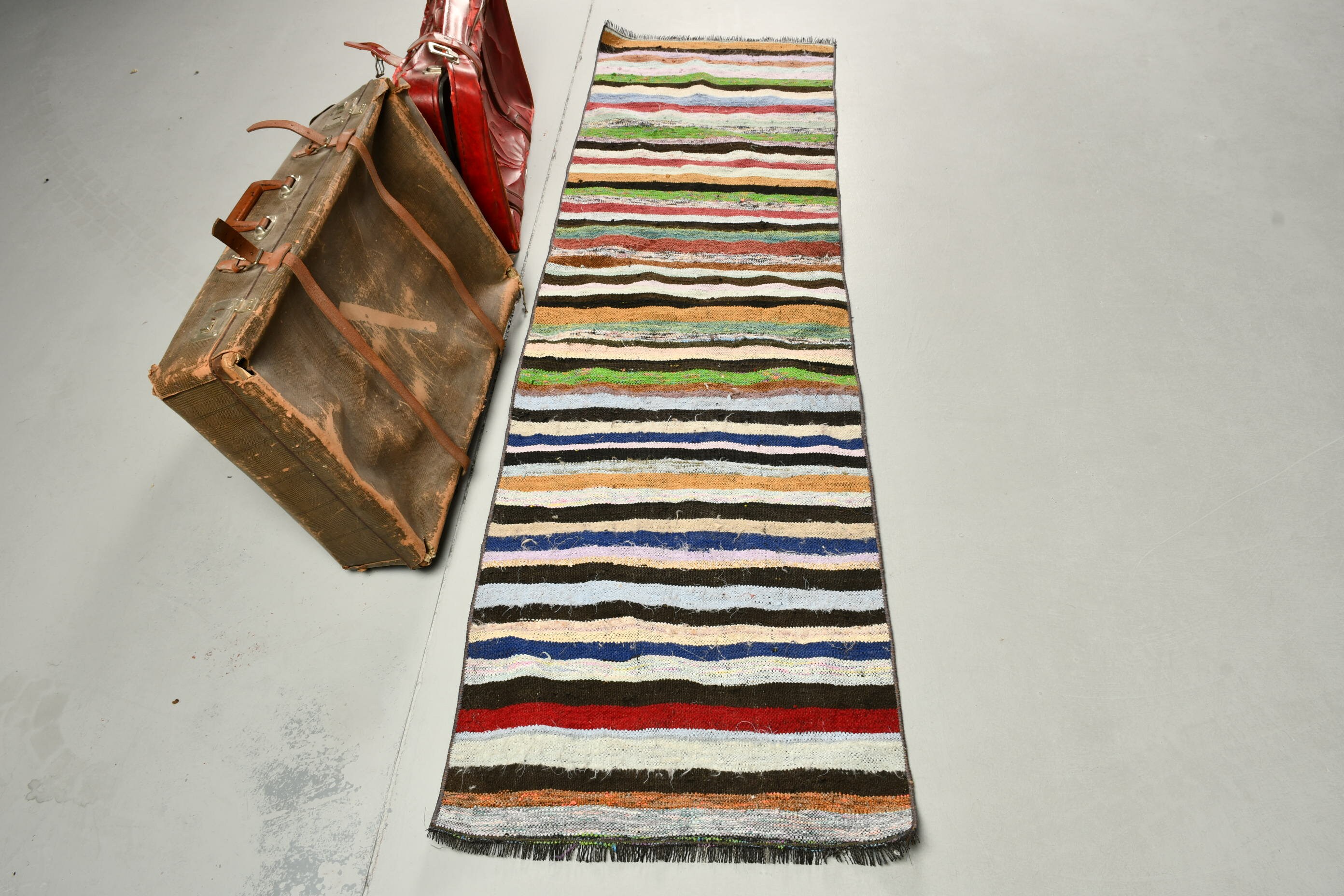 Vintage Kilim, Runner Kilim, Turkish Kilim, Home Decor Kilim, 26x87 inches Black Kilim, Wool Kilim, Corridor Kilim,  3061