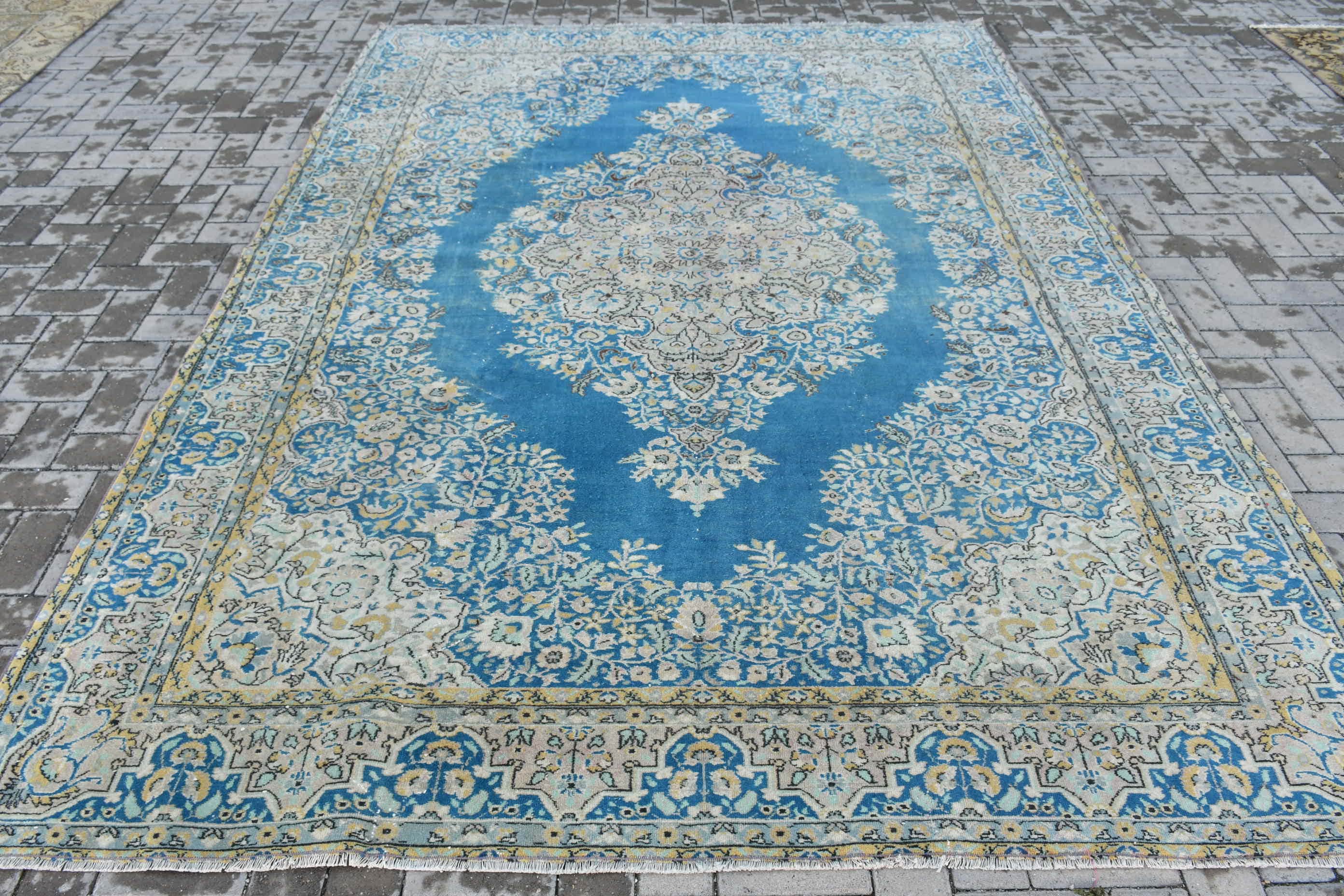 73.5×85"Ether” ViNTAGE TURKiSH RUG 6' x 9' - Vintage Turkish Area Rug, Beige - Algrita | Kuden Rugs