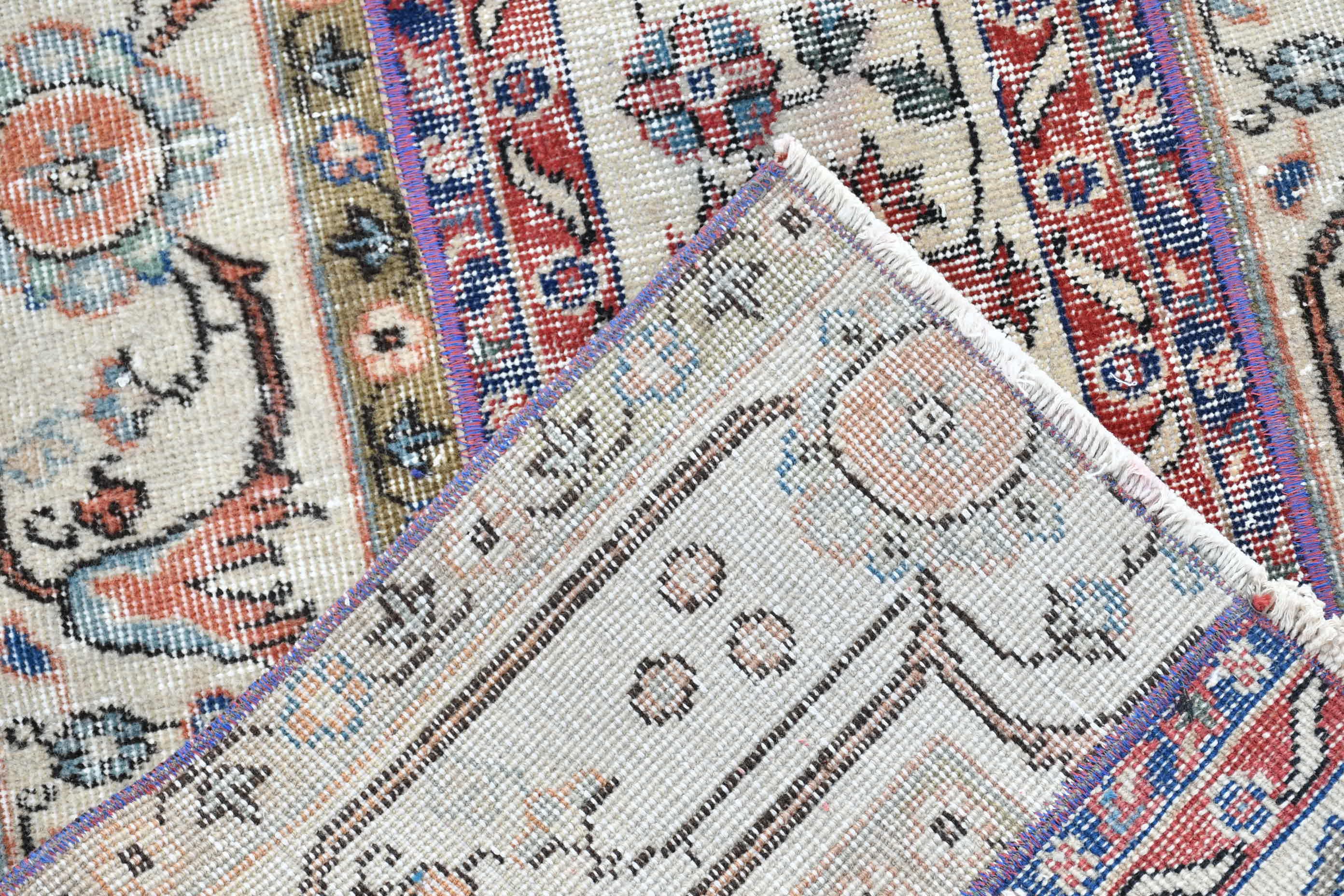Turkish Rug, Vintage Rug, Small Rug, Home Decor Rug, 31x47 Inches