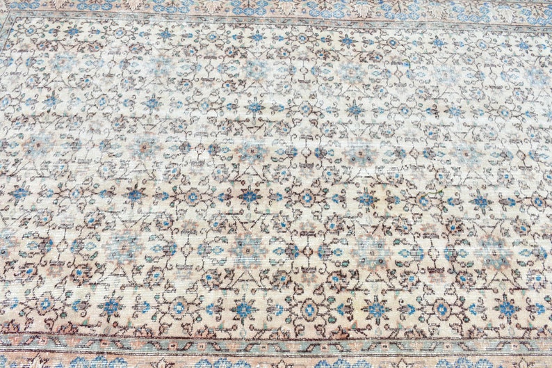 Vintage Rug, Large Carpet, Turkish Rug, Home Decor Rug, 66x108 inches Beige Rug, Bohemian Bedroom Rug, Handwoven Oversize Rugs, 2194 image 6