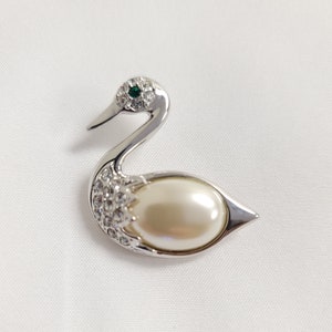 Rhinestone Duck Brooch - Duck Silver Tone Rhinestone Bird Brooch