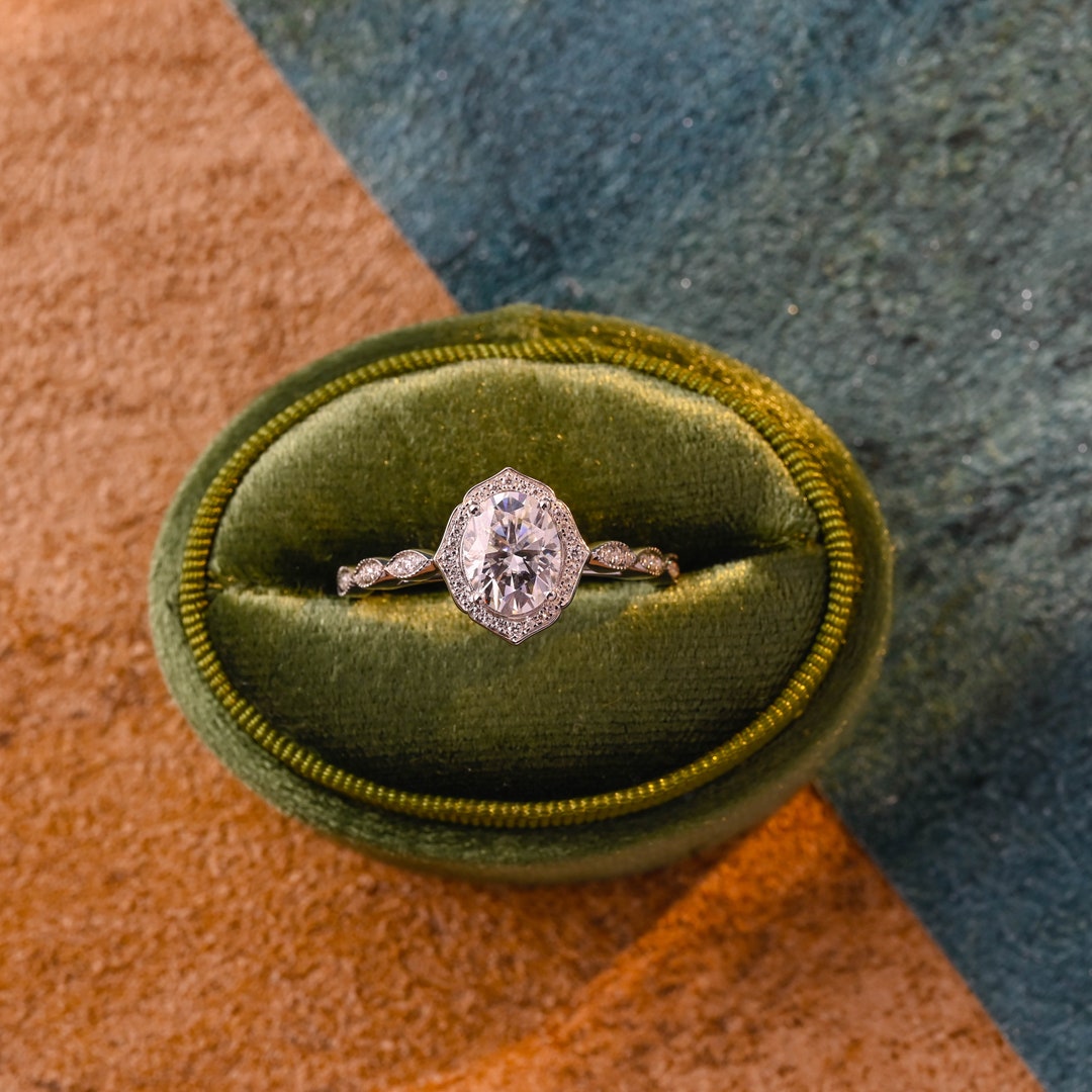 2ct Oval Moissanite Engagement Ring 14K Solid Gold Wedding - Etsy