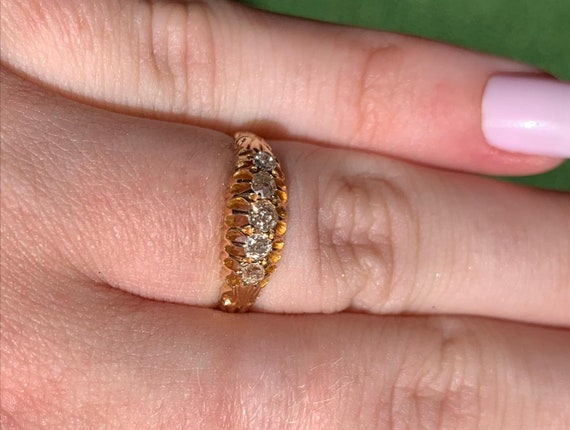 Edwardian 18ct Gold and Diamond Ring - image 1