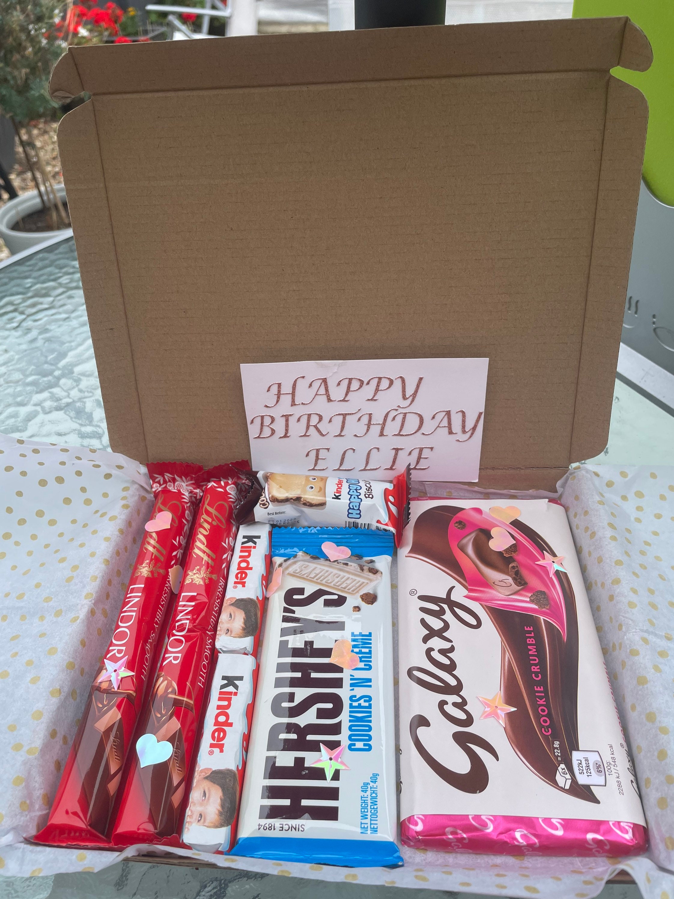 A beautiful box full of chocolate ❤️ ✨ YOURS PREMIUM GIFTING & SURPRISE  PARTNER~ Call / WhatsApp us: 0728006118 #lovemidnightsu... | Instagram
