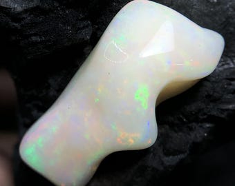 High Flash Ethiopian Opal: 15.50 ct. Rainbow Fire, Freeform Healing Crystal