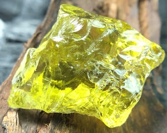 Cuarzo limón natural en bruto: piedra preciosa en bruto sin tratar para la fabricación de joyas