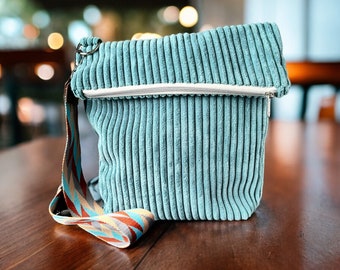 Crossbody bag in turquoise, made of fluffy wide cord, in two different sizes