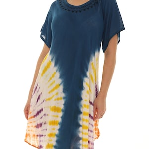 Women&#39;s Plus Colorful Tie-Dye Embroidered Short Sleeves Boho-Chic Flowy Sundress, Casual Summer Spring Beach Resort Wear Cover-Up