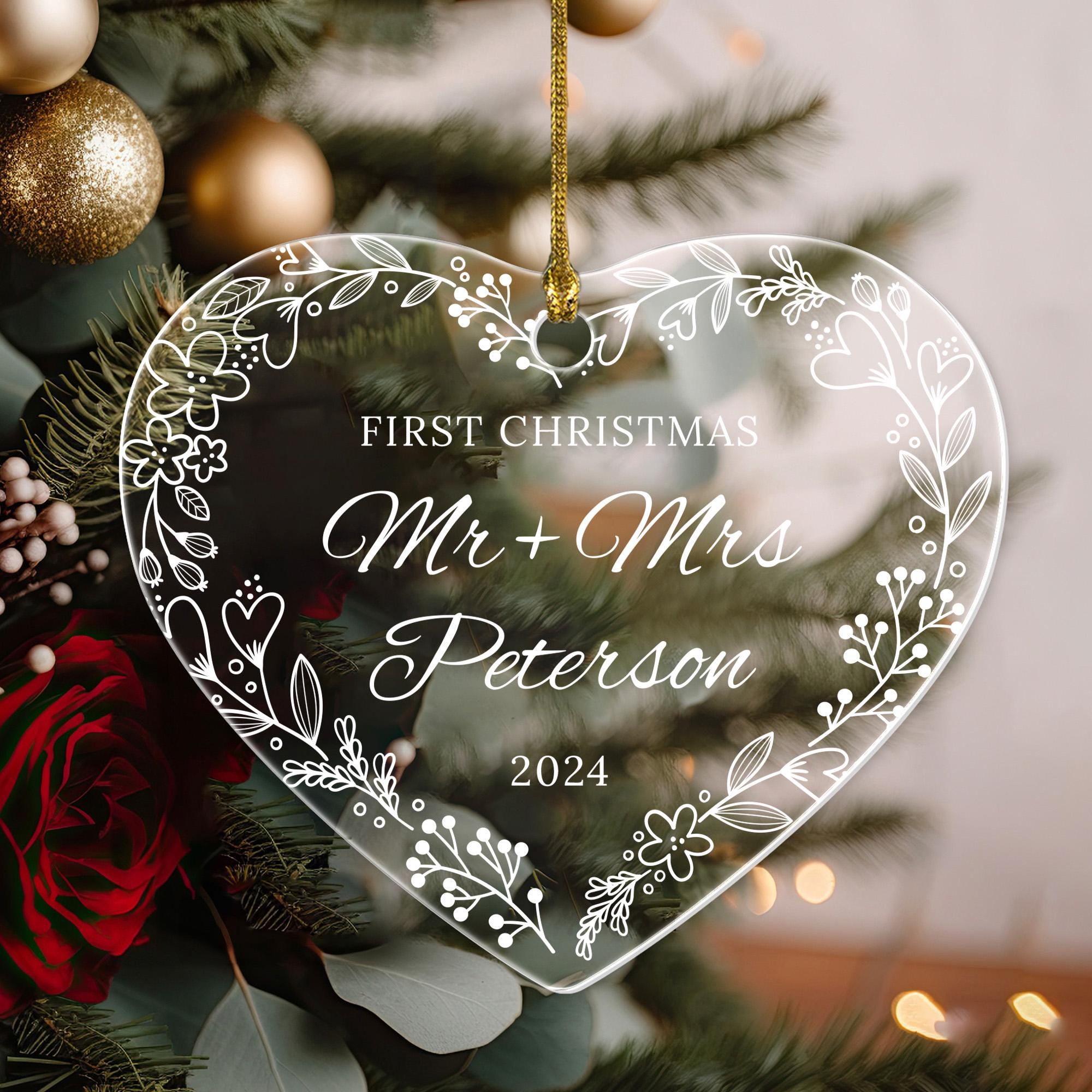 First Christmas Ornament, Mr And Mrs Ornament, Married Ornament, Wedding Ornament, Wedding Favors, Christmas Ornament, Heart Ornament