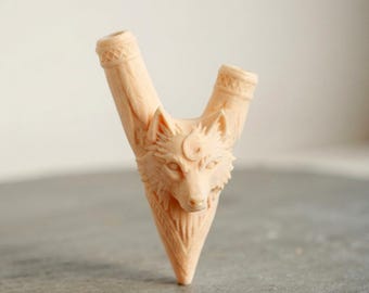 Moon Wolf Kuripe – 3D Printed Shamanic Kuripe Pipe | Rapé Hapeh Applicator | Totemic Wolf Design | Light Beige PLA Ceremonial Snuff Device