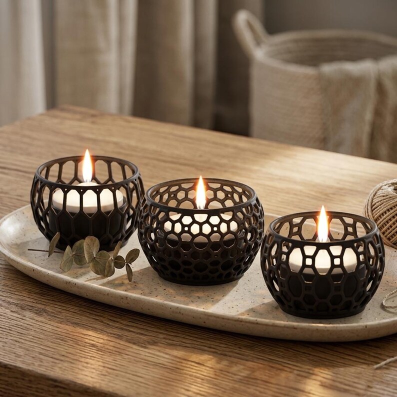 Matte Black Tealight Holder, 3D Printed Honeycomb Candle Holder, Geometric PLA Votive Stand, Painted Black Lattice Centerpiece Decor imagen 2