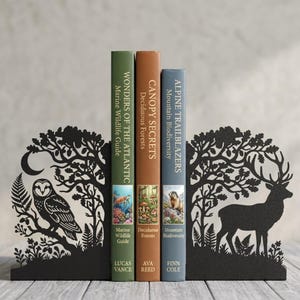 Guardians of the Forest Bookends, Forest Animal Bookends, Owl and Stag Bookshelf Decor, Nature Lover Gift, Matte Black Book Ends Pair imagen 1