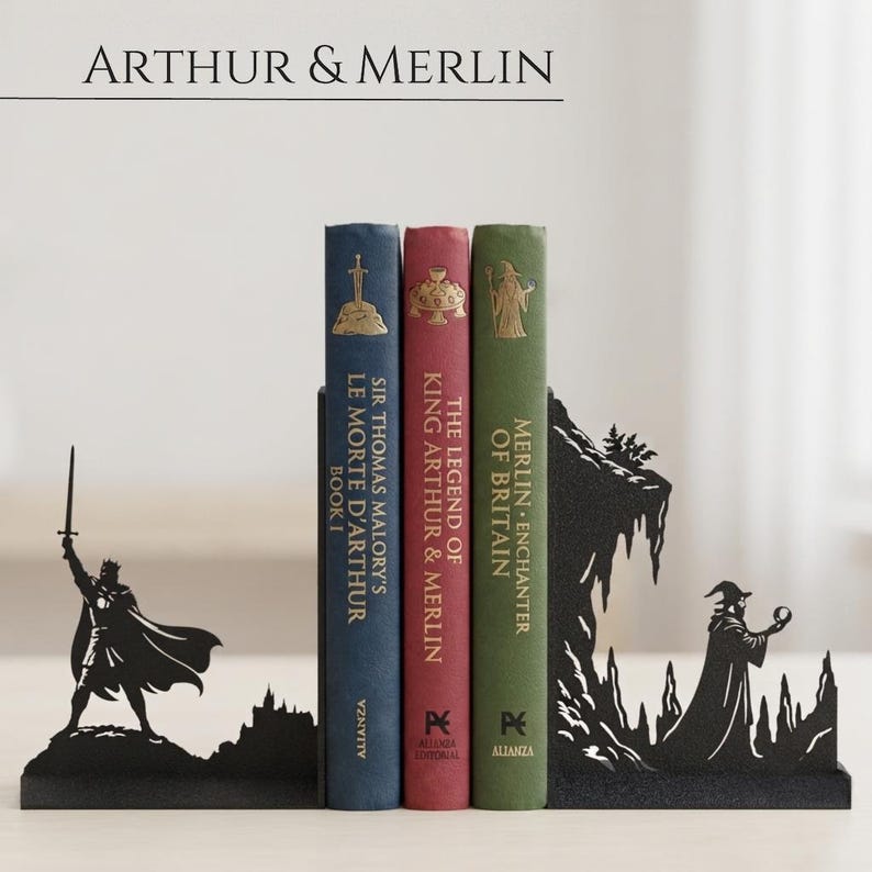 King Arthur & Merlin Bookends – Excalibur Fantasy Bookends – Arthurian Legend Decor – 3D Printed Matte Black PLA – For Fantasy Book Lovers imagen 1