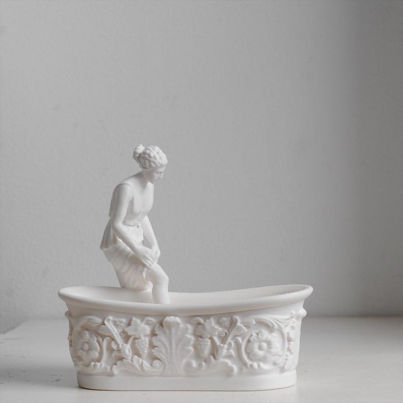 Venus Soap Dish - Greek Goddess Sculpture Soap Holder - Neoclassical Bathroom Decor - Mythology Statue Trinket Tray - White PLA 3D image 8