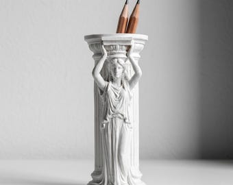 Karyatiden-Stiftehalter, griechischer Göttinnen-Stiftebecher, klassischer Säulen-Schreibtischorganizer, 3D-gedruckte Bürodekoration, Geschenk für Schriftsteller