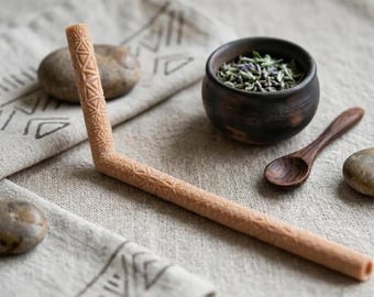 Tepi 5 – 3D Printed Beige Rapé Applicator Pipe, Textured Ritual Blowpipe for Ceremony | Free Shipping