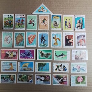 Stamps Maldives lot 30 Unused Vintage Stamps Republic of Maldives