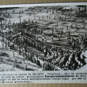 Vintage Photo War Military Photo II Associated Press , Demonstration Jews Palestine 1945