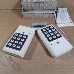 Wireless Keypad lot 2 x Visonic CL-4W vintage image 2