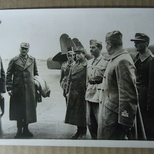 Kriegsfotografie Vintage Militärische Kriegsfotos Britischer Beamter, italienische und deutsche Generäle