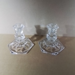 Vintage set of 2 candlesticks candle holders carved crystal